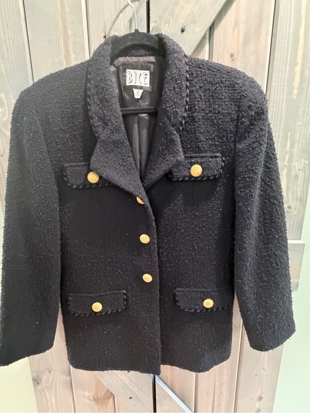 BICE Women’s Black Boucle Blazer Jacket Gold Button Textured Size 12 EUC